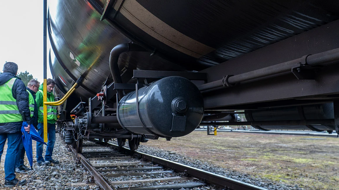 Detailaufnahme der Bremsanlage eines Kesselwagens